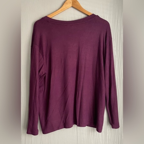 84. NWT Gloria Vanderbilt Rhinestone Hacci Top Italian Plum - Picture 8 of 8